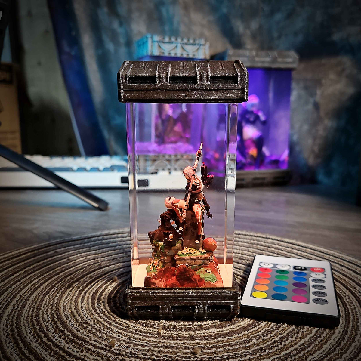 2B, 9S & A2 Diorama Resin Lamp — view 6