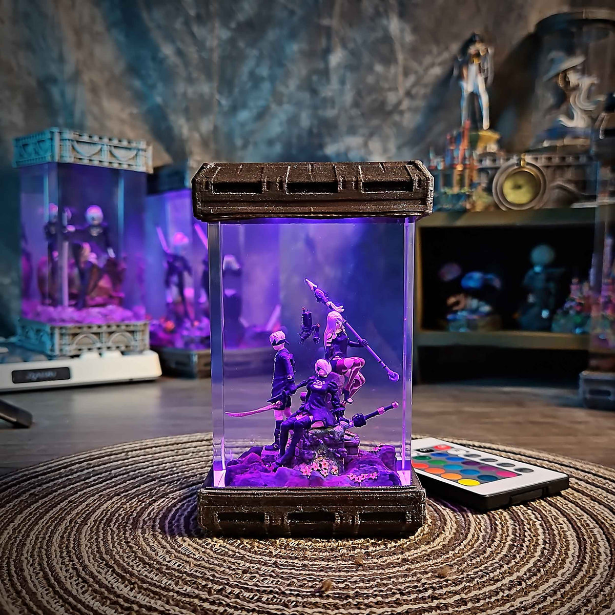 2B, 9S & A2 Diorama Resin Lamp — view 9