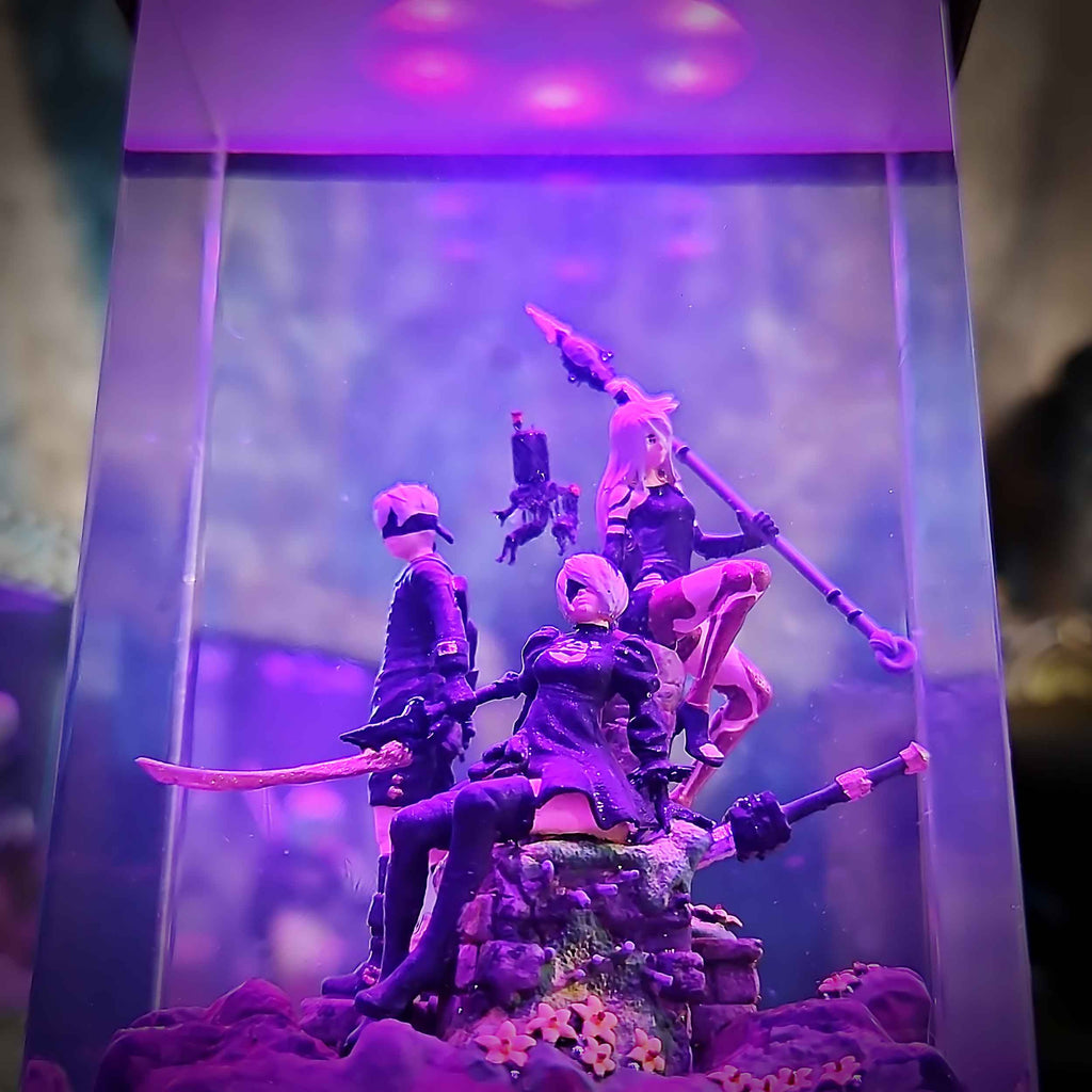 2B, 9S & A2 Diorama Resin Lamp — view 10
