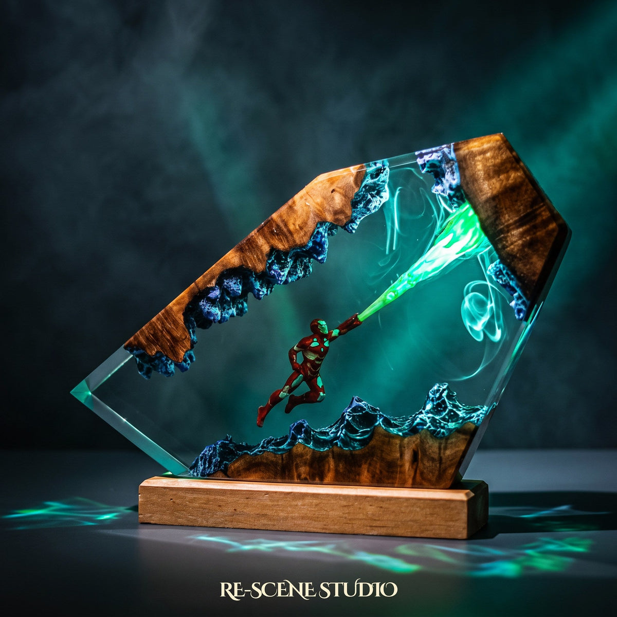 Iron Man Resin Lamp V4 — view 2