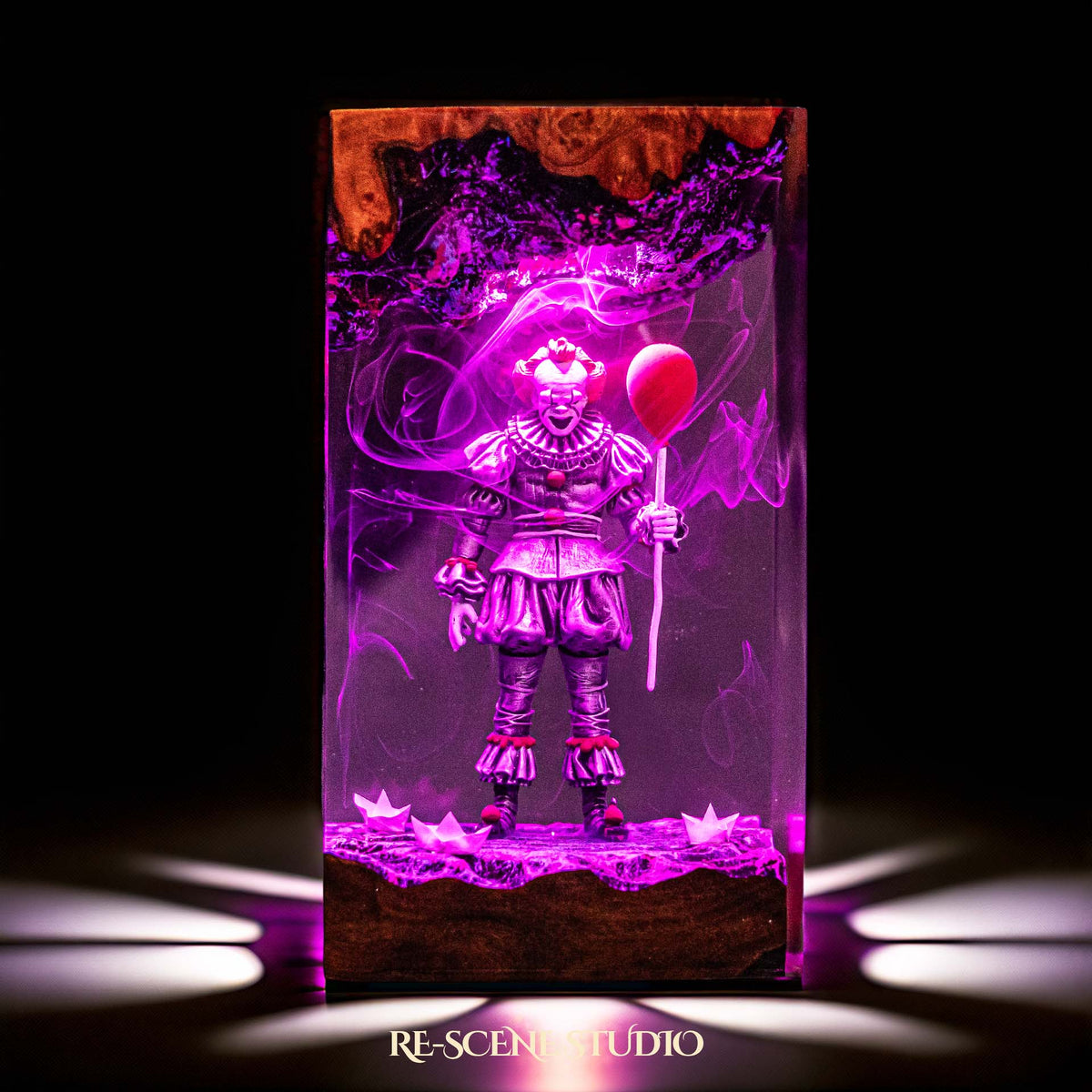 Pennywise Resin Lamp — view 2