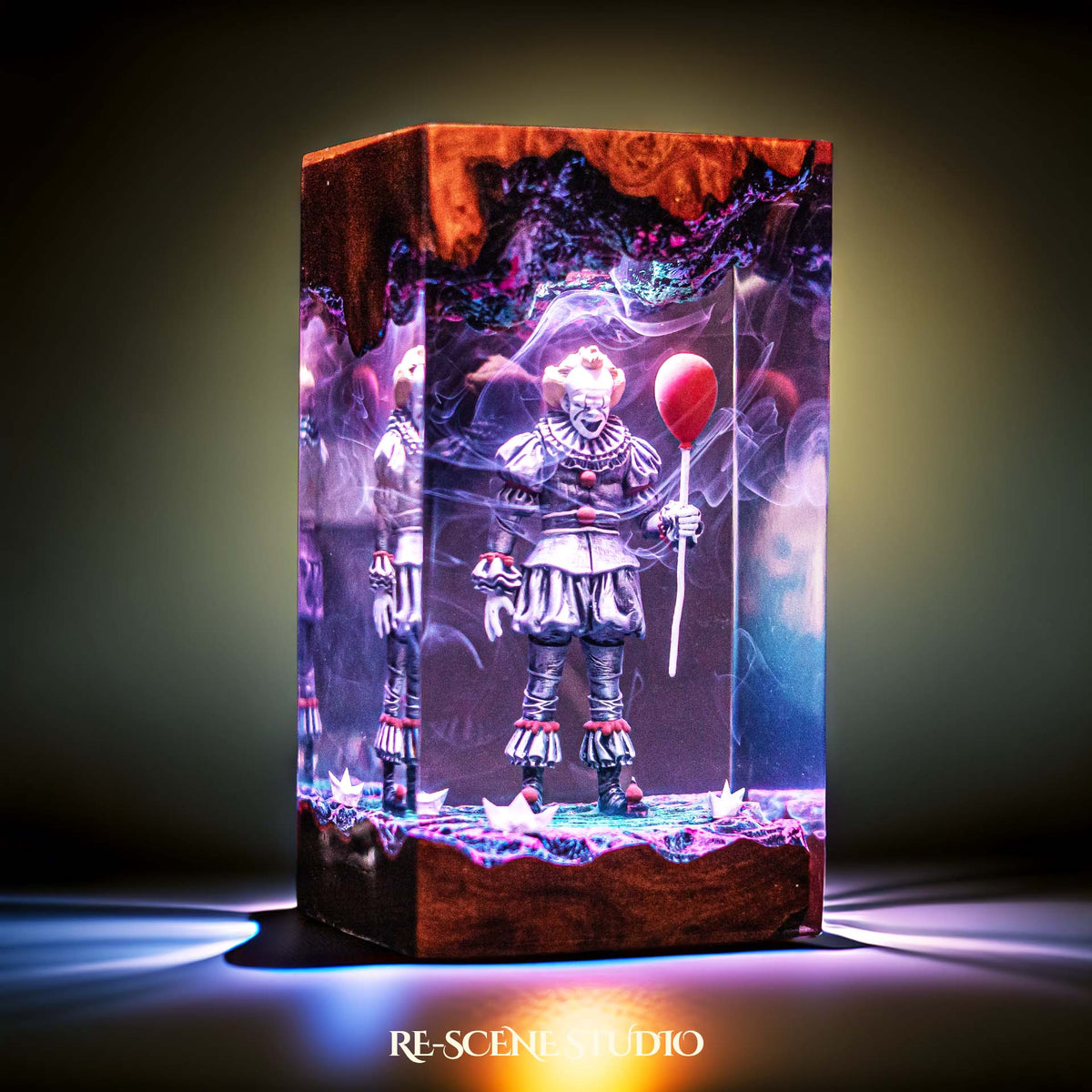 Pennywise Resin Lamp — view 8
