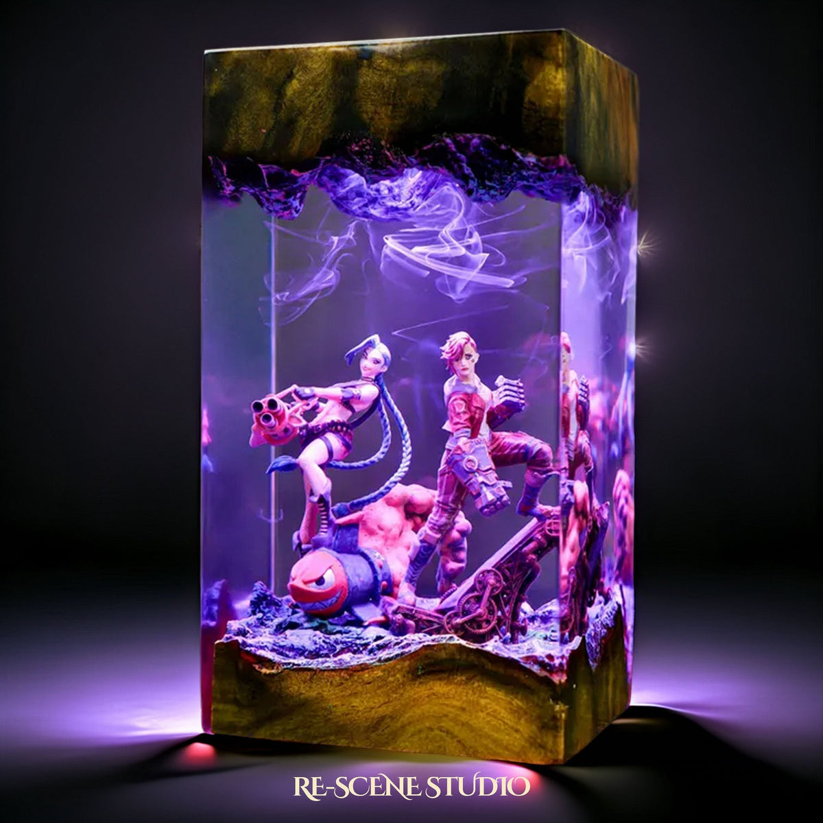 Jinx & Vi Resin Lamp — view 7