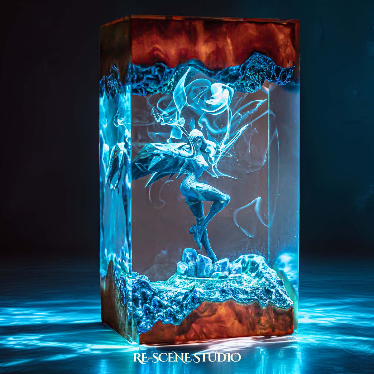 Kai'sa Resin Lamp — view 4