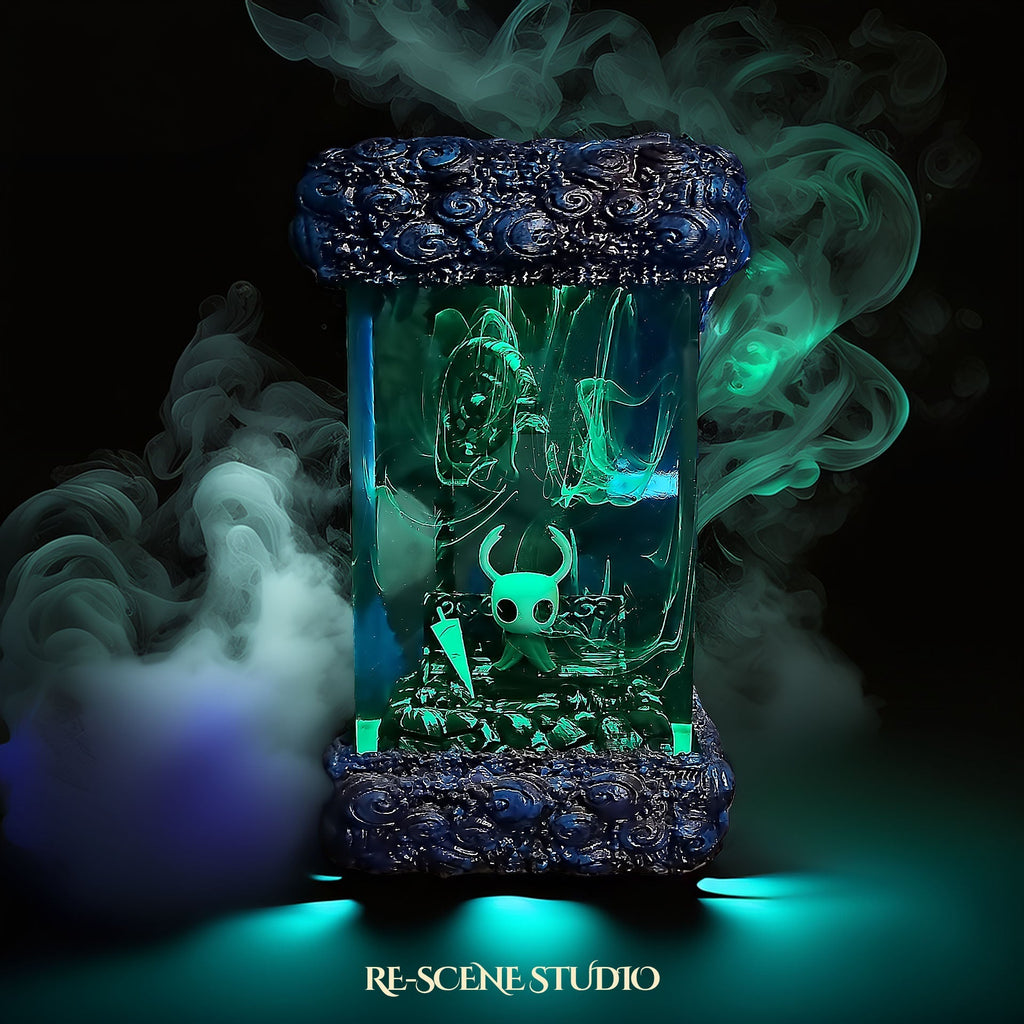 The Knight Resin Lamp V1