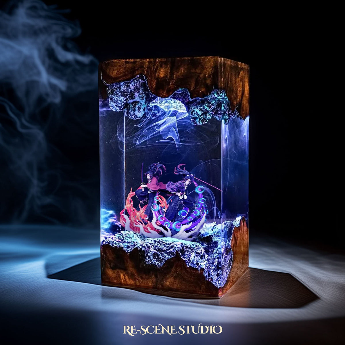 Kokushibo & Yoriichi Resin Lamp — view 3