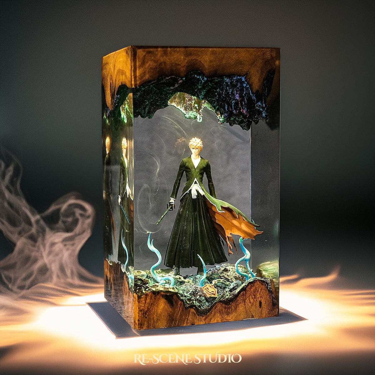 Ichigo Resin Lamp