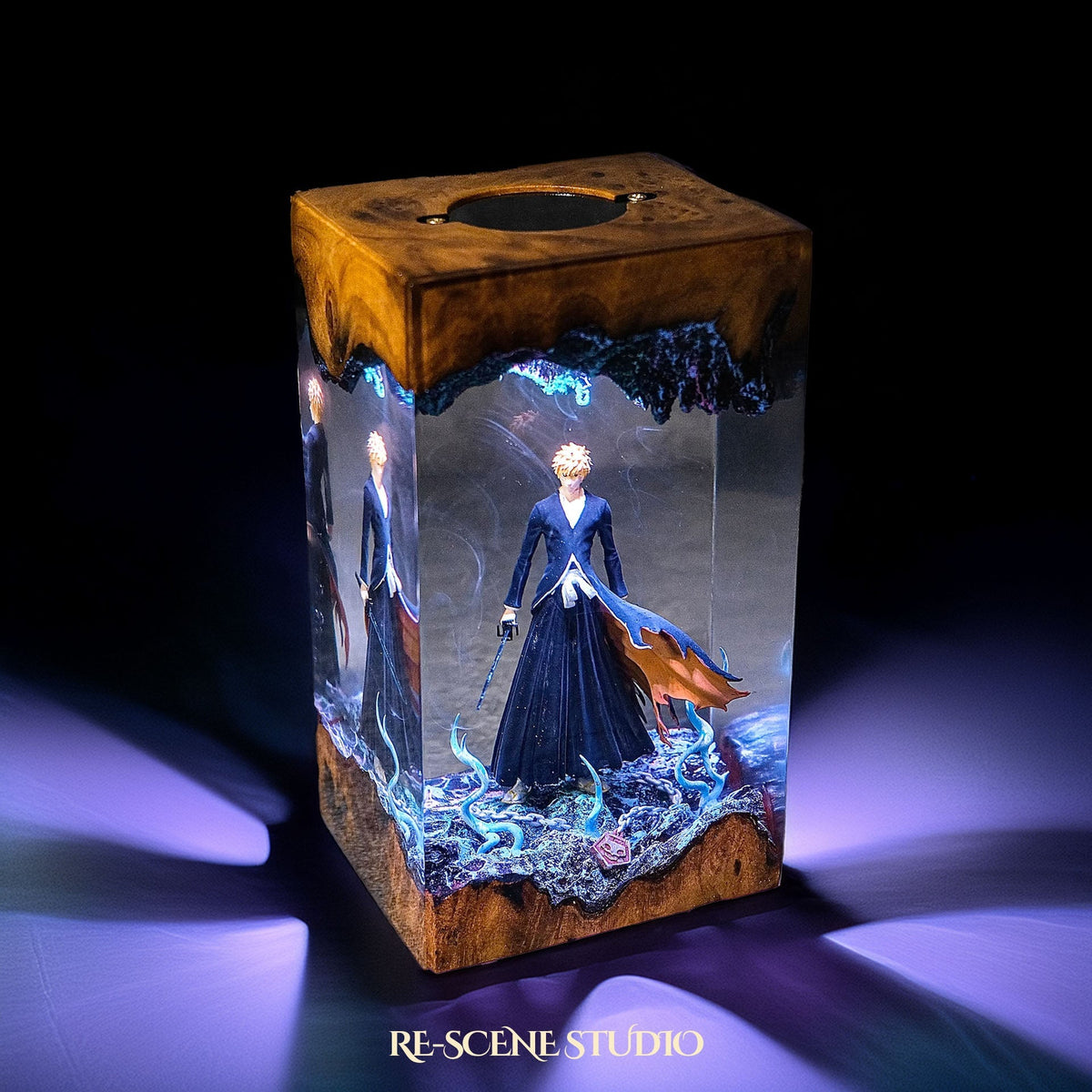 Ichigo Resin Lamp — view 3