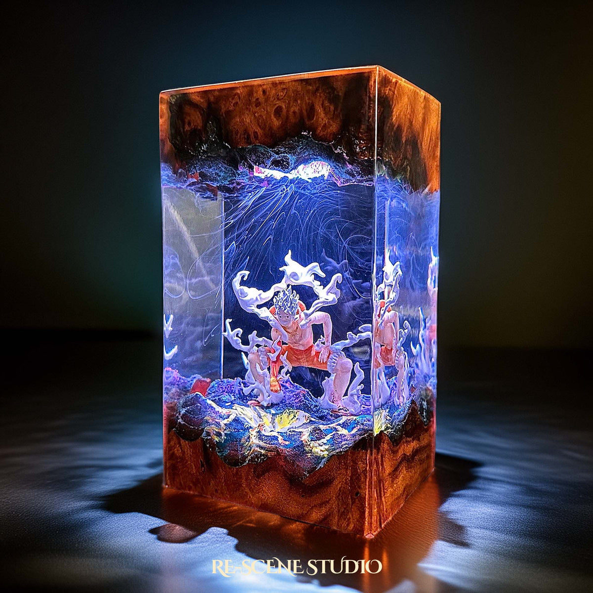 Luffy Gear 5 Resin Lamp V1 — view 6