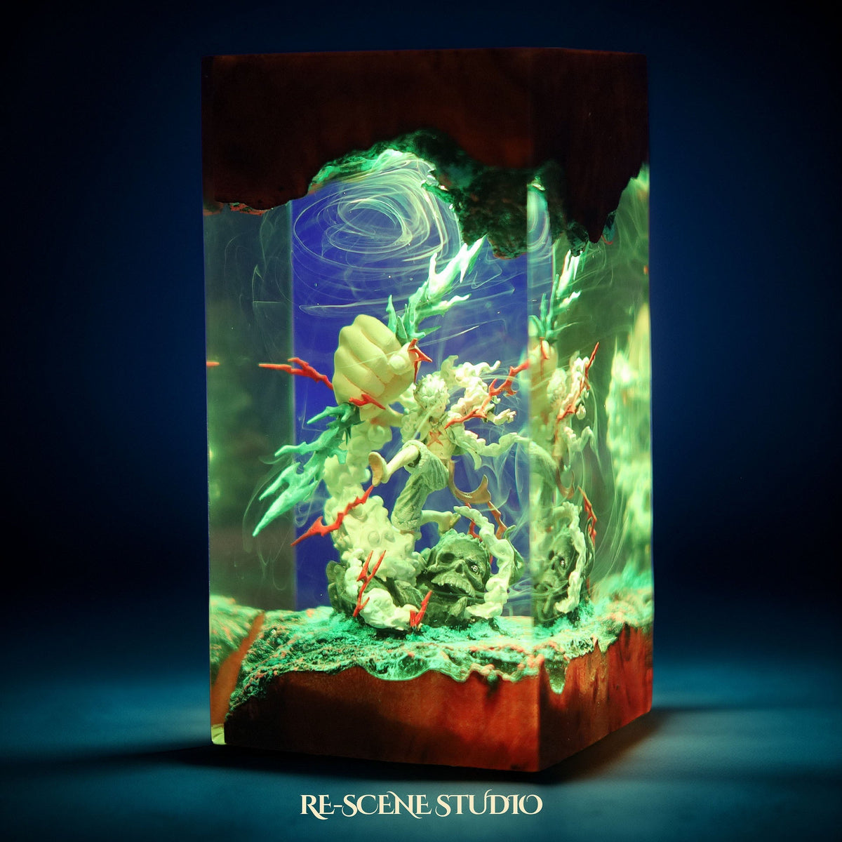 Luffy Gear 5 Resin Lamp V4 — view 5