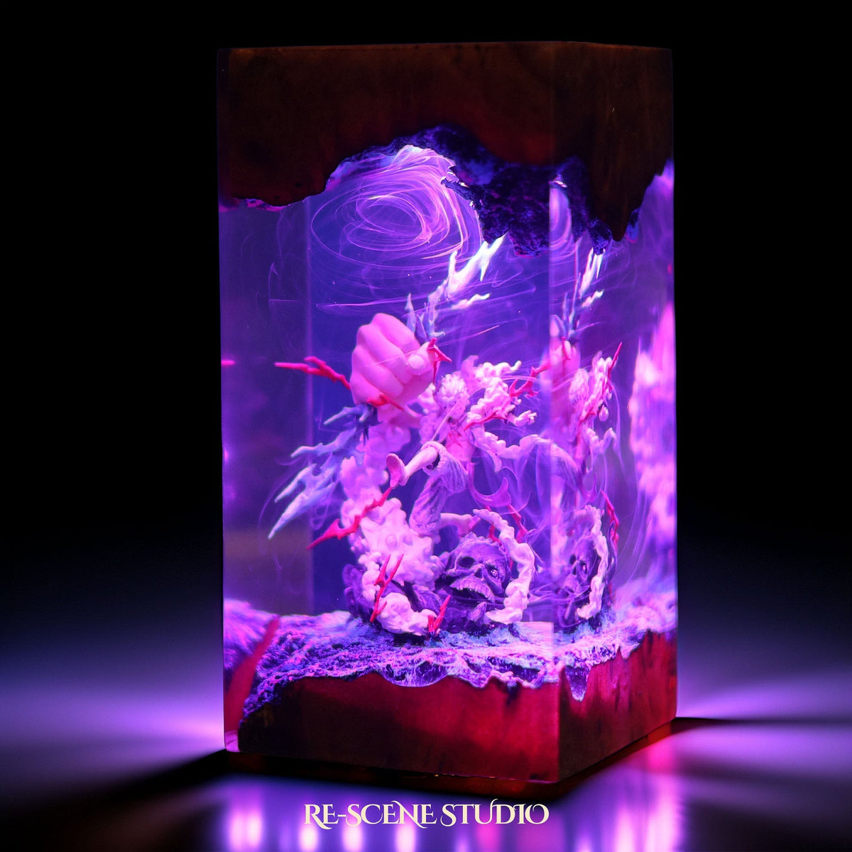 Luffy Gear 5 Resin Lamp V4 — view 6