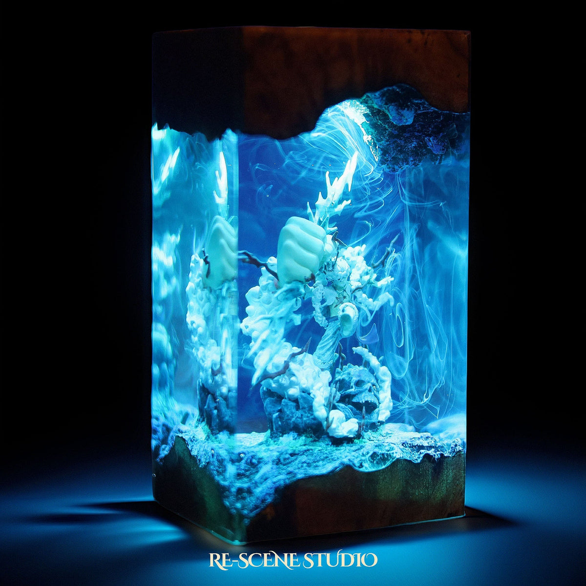 Luffy Gear 5 Resin Lamp V4 — view 7