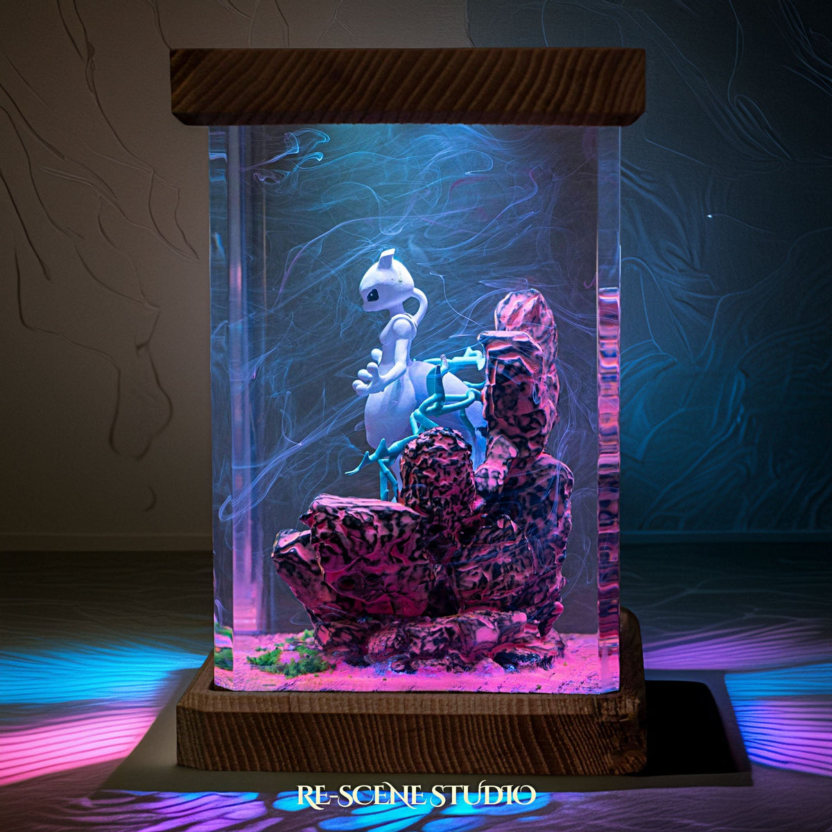 Mewtwo Resin Lamp V1 — view 5