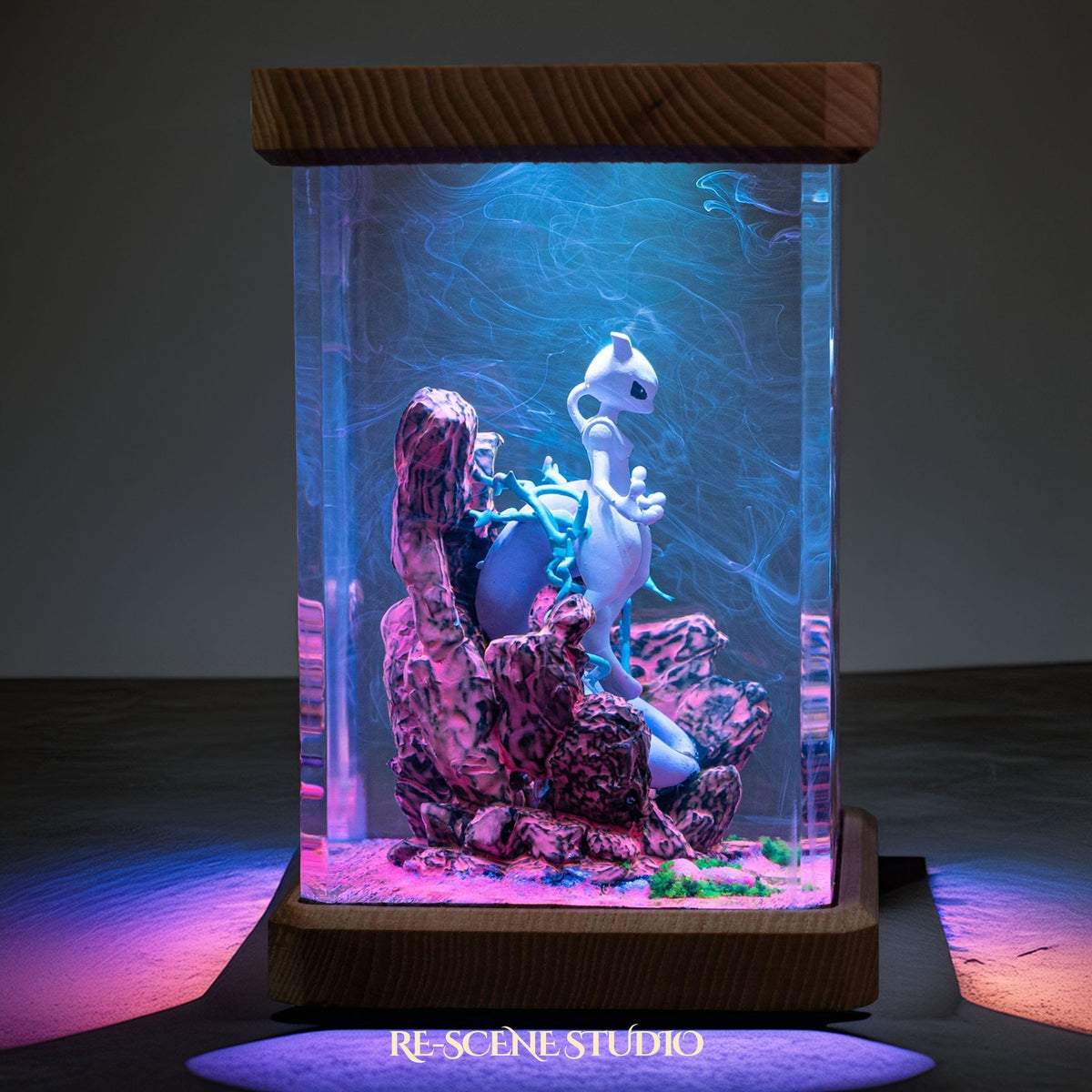 Mewtwo Resin Lamp V1 — view 6