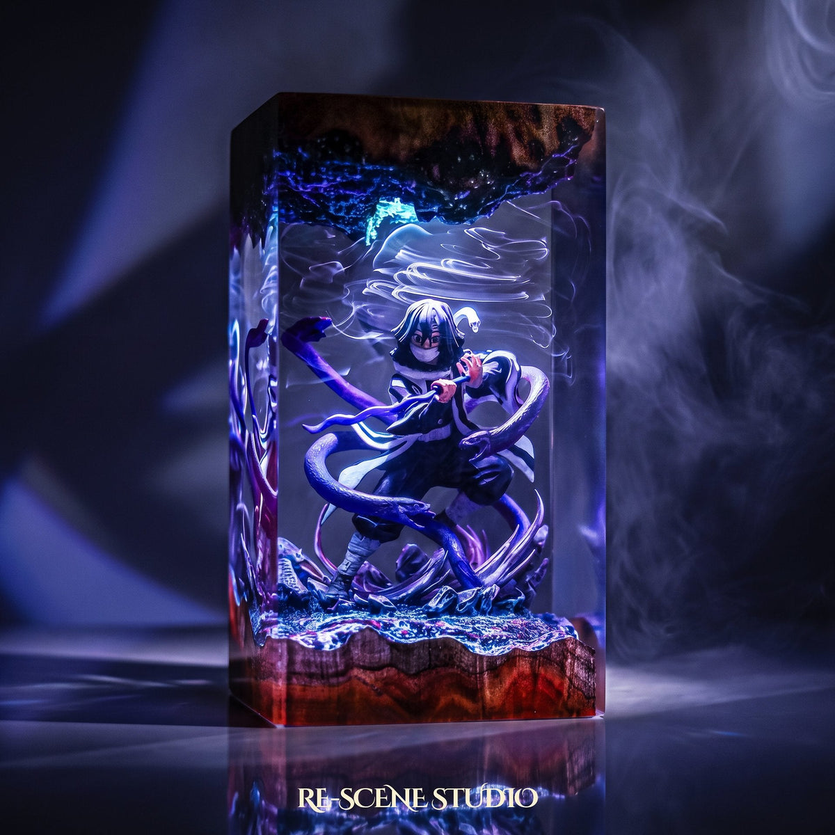 Obanai Resin Lamp — view 8