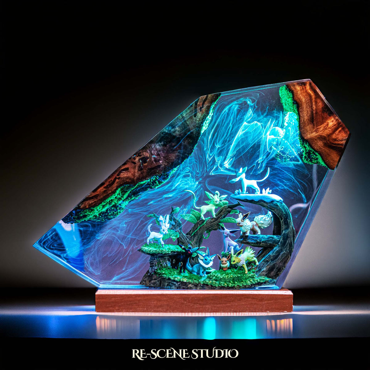 Pokemon Garden Resin Lamp — view 3