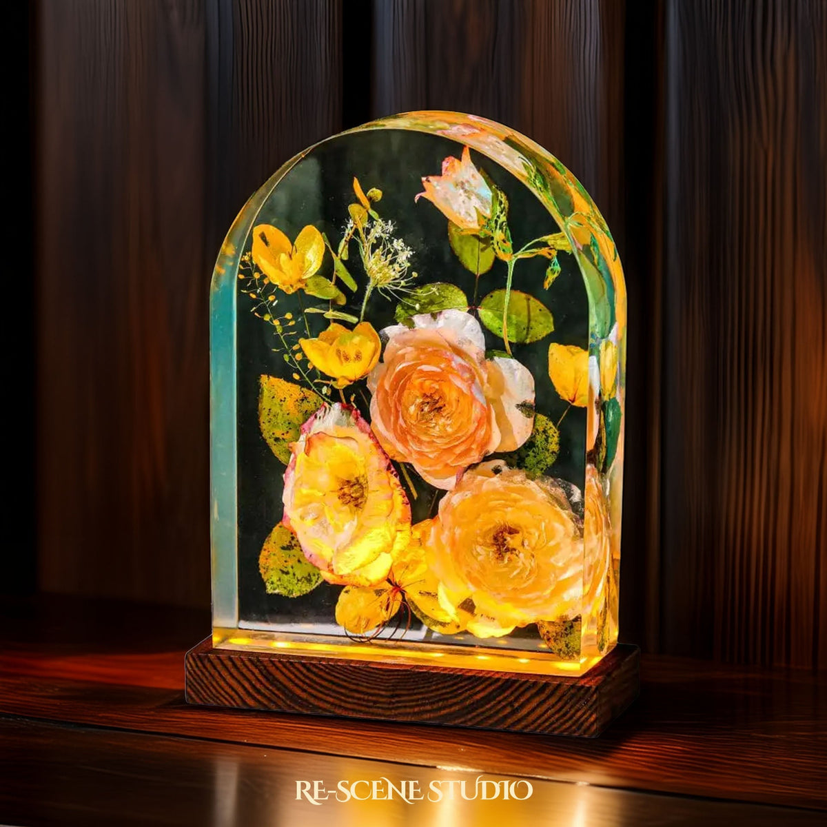 Lisianthus Bouquet Resin Lamp — view 2