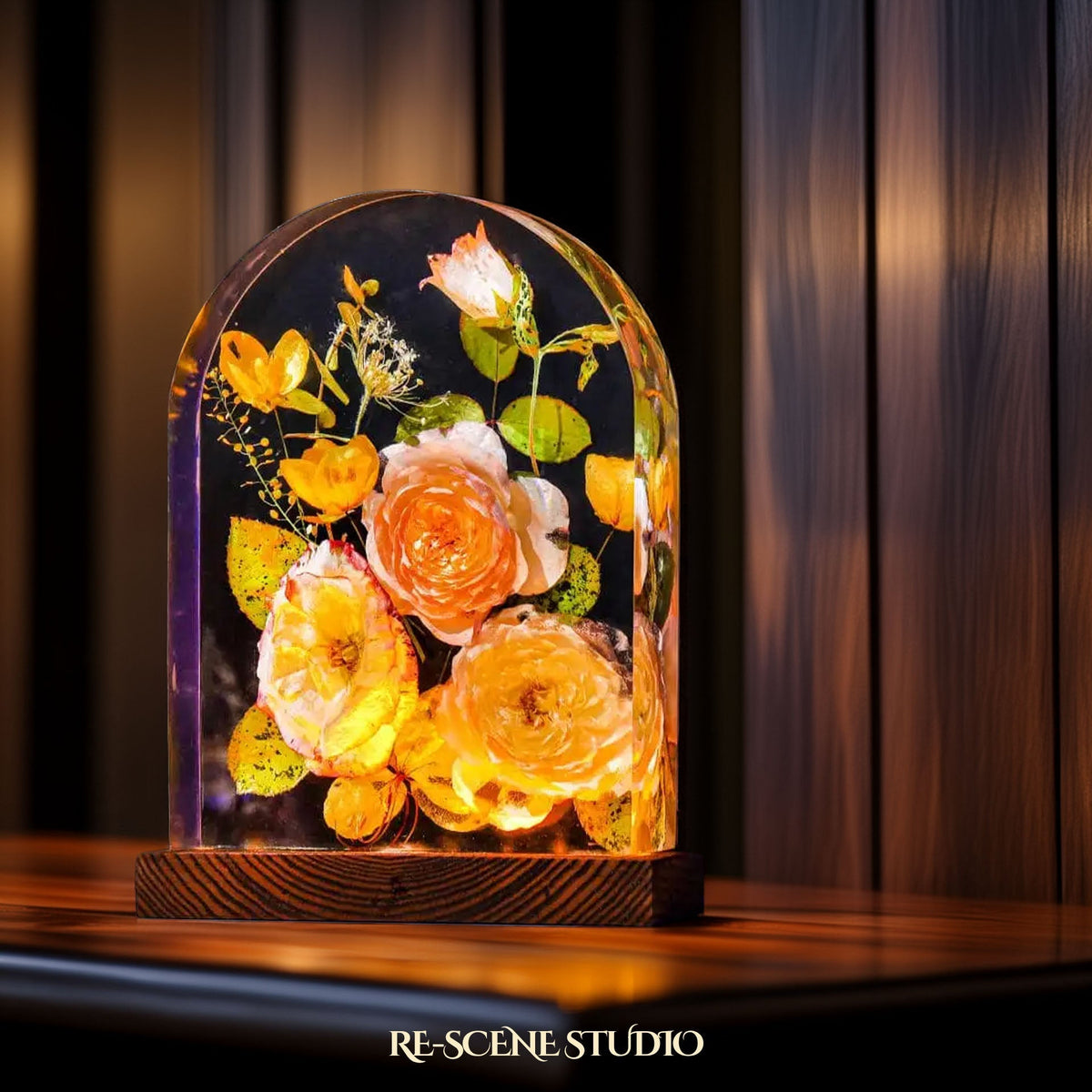 Lisianthus Bouquet Resin Lamp — view 3
