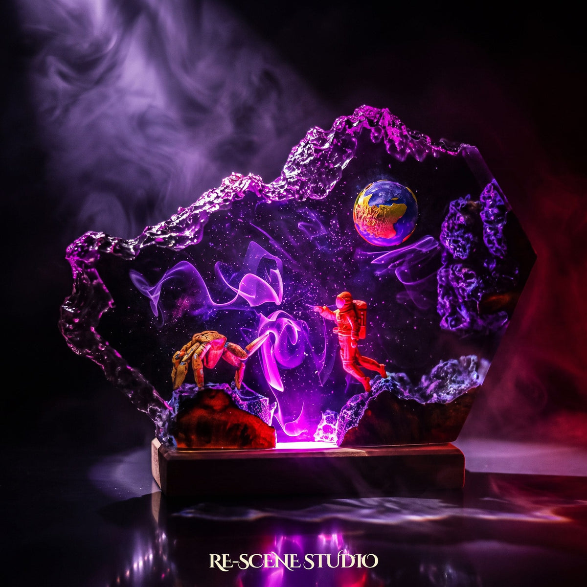 Rocky Broken Resin Lamp — view 4