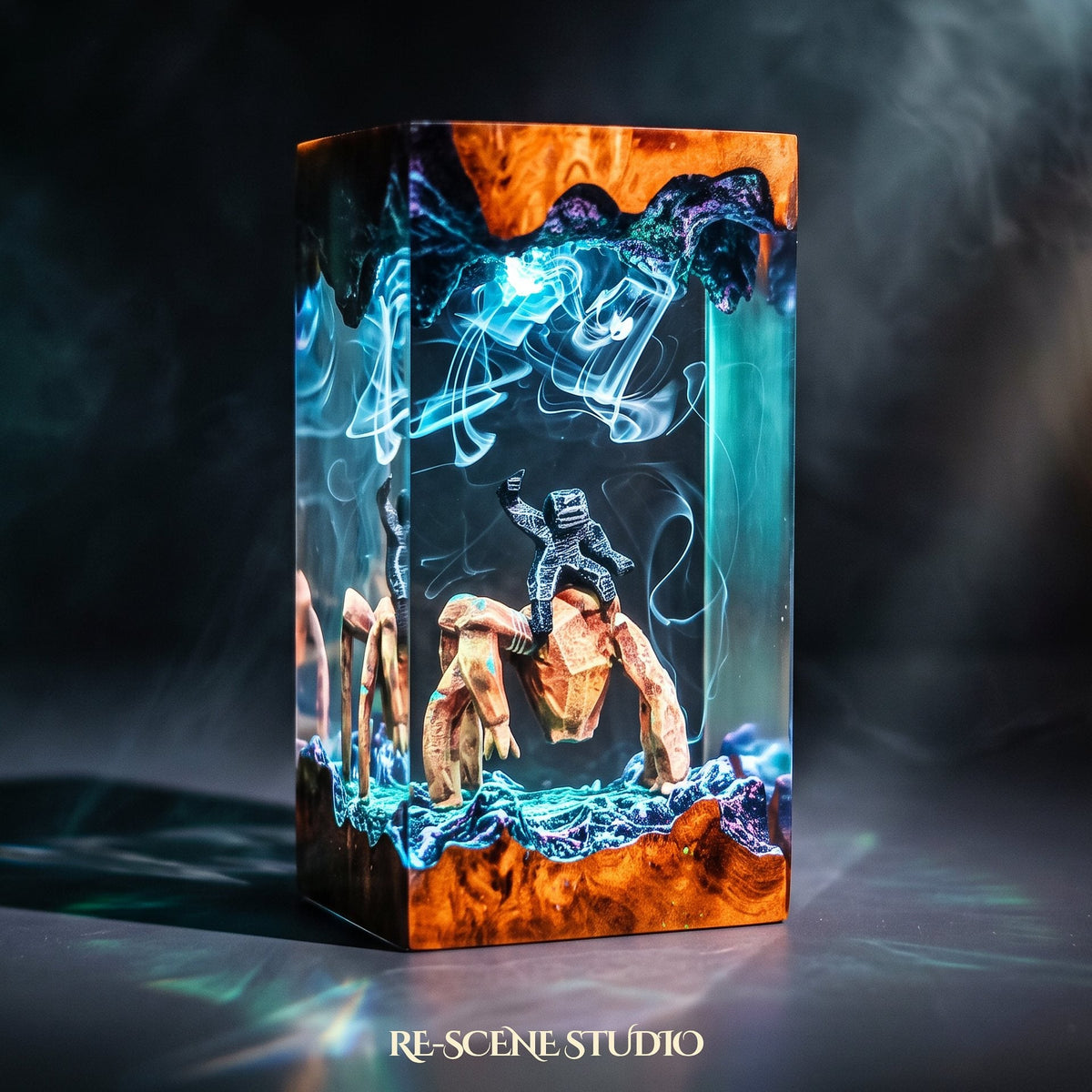 Rocky Pillar Resin Lamp — view 4