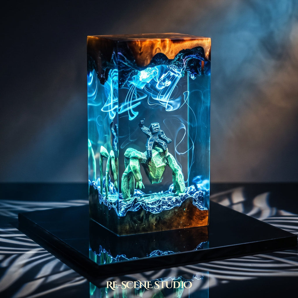 Rocky Pillar Resin Lamp — view 5