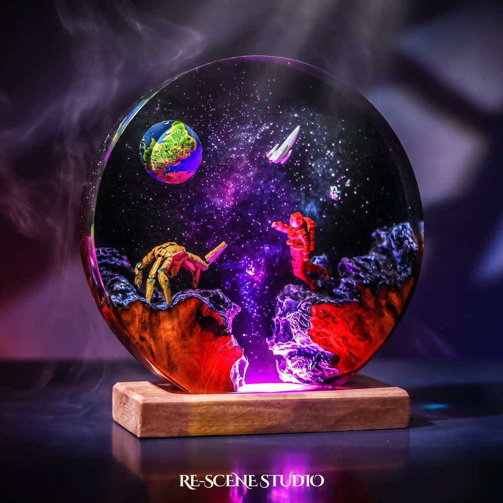 Rocky Round Resin Lamp — view 2