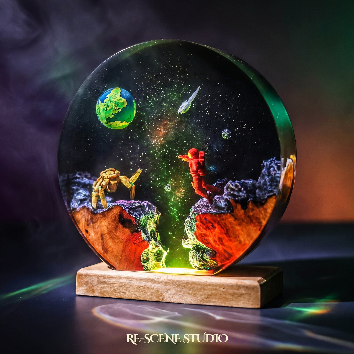 Rocky Round Resin Lamp — view 4