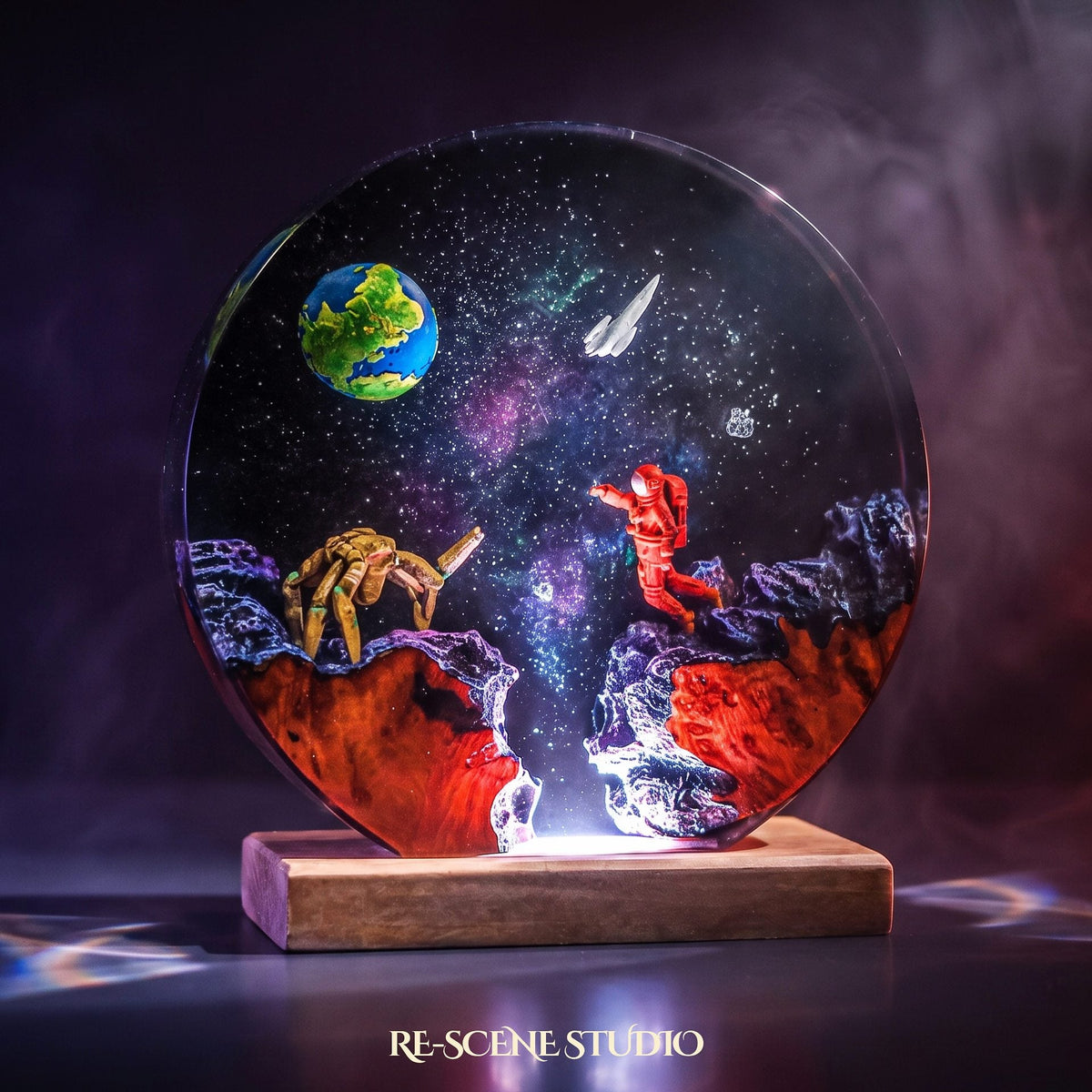 Rocky Round Resin Lamp — view 7