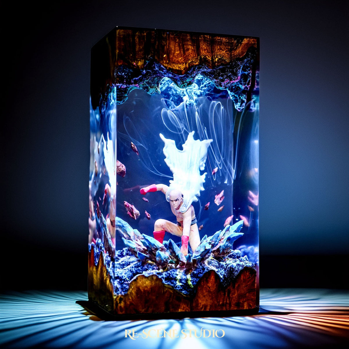 Saitama Resin Lamp — view 4