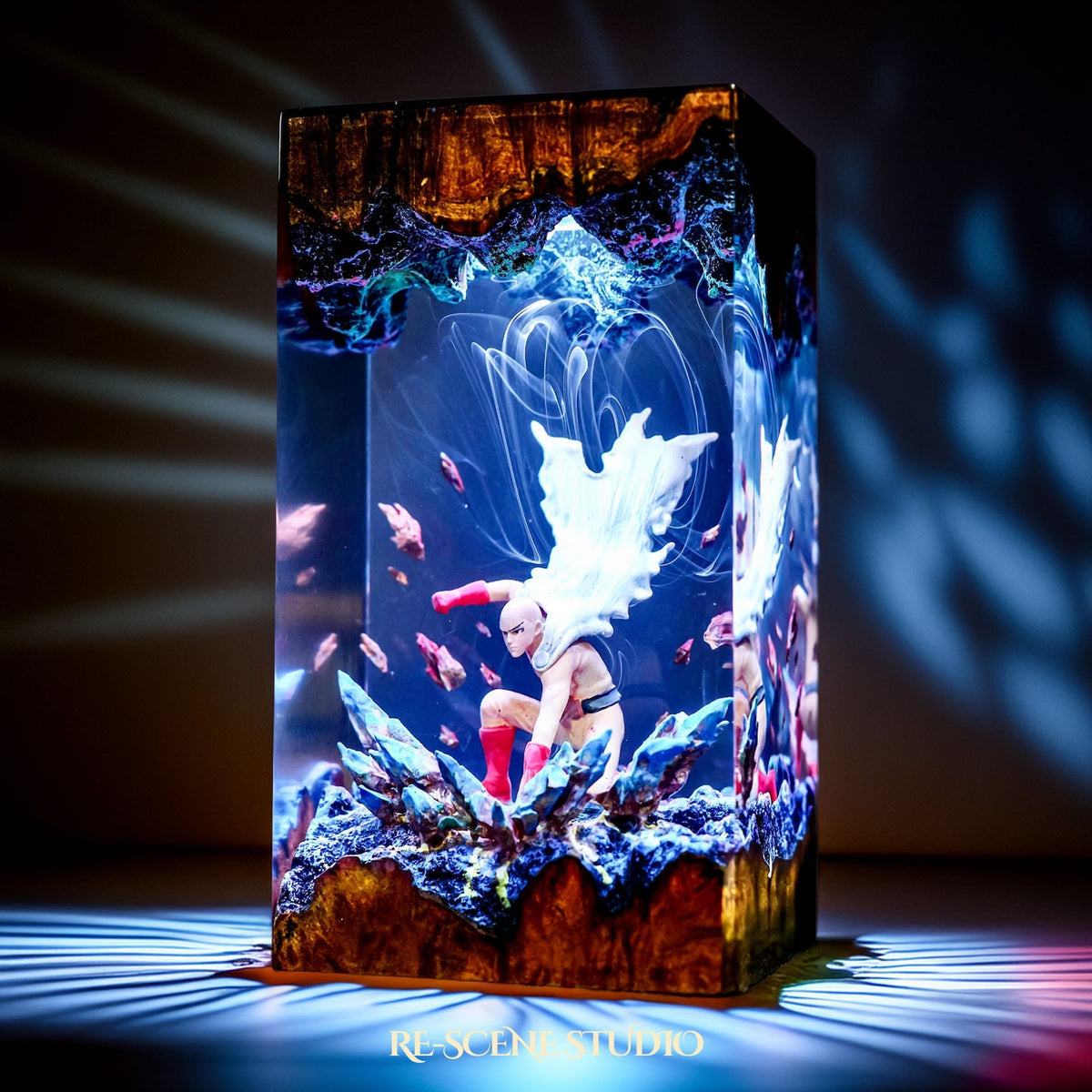 Saitama Resin Lamp — view 6