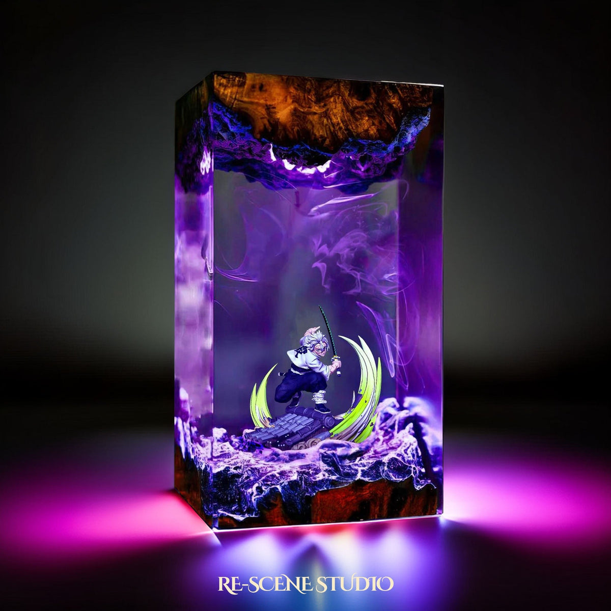 Sanemi Shinazugawa Resin Lamp — view 2