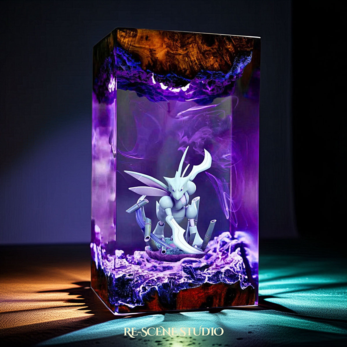 Scyther Resin Lamp