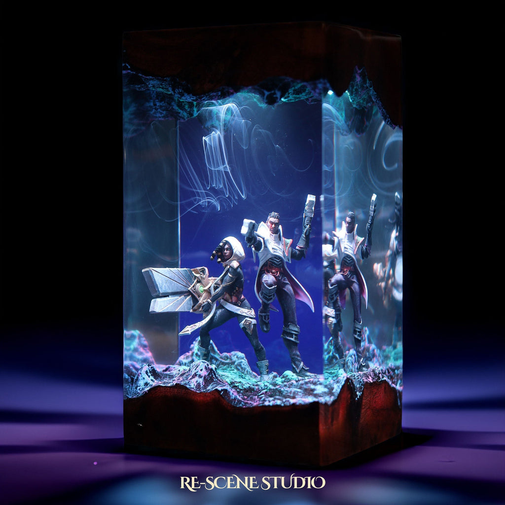Senna & Lucian Resin Lamp — view 2