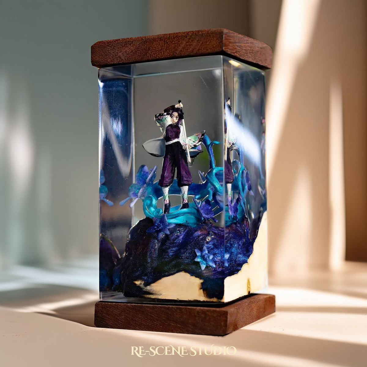 Shinobu Resin Lamp V2 — view 7