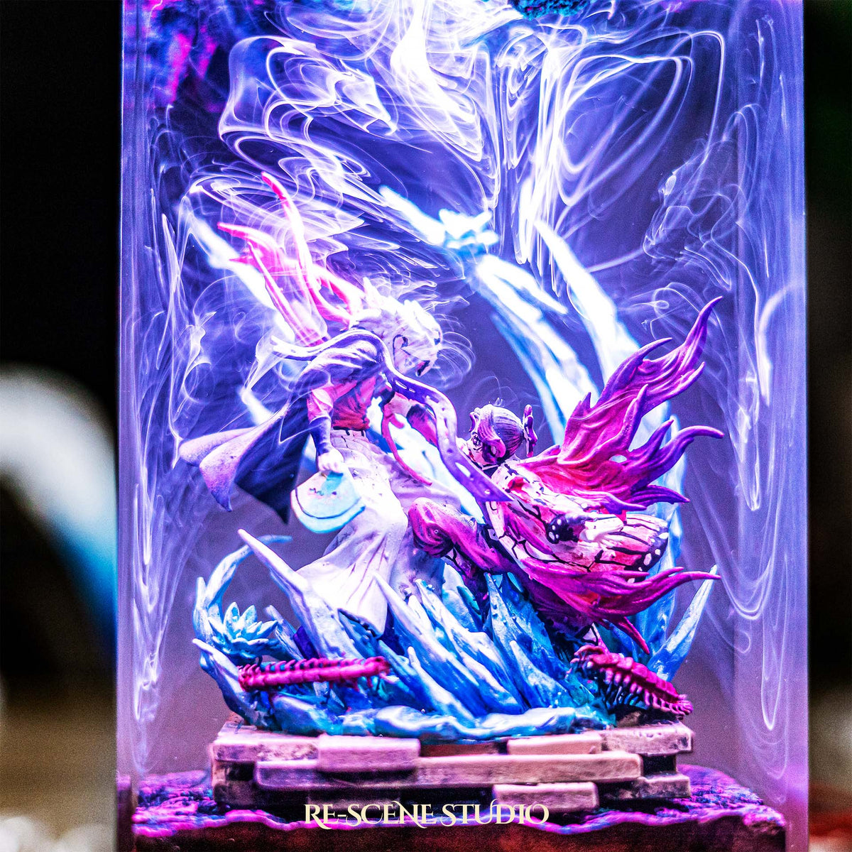 Shinobu vs Douma Resin Lamp — view 10