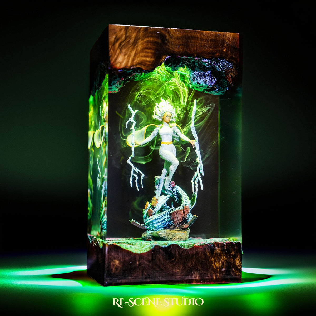 Storm Resin Lamp — view 9