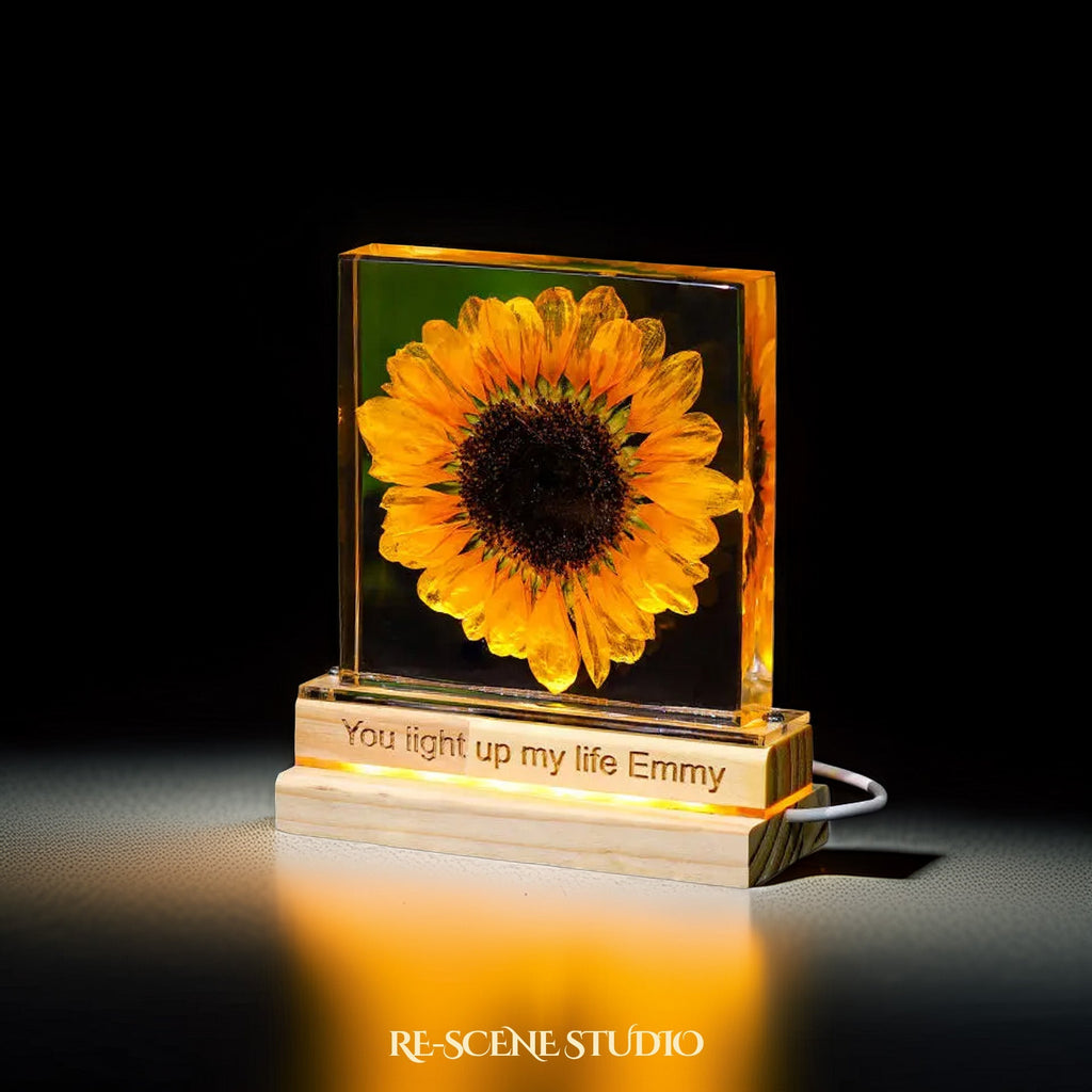 Sunflower Glow Resin Lamp — view 6