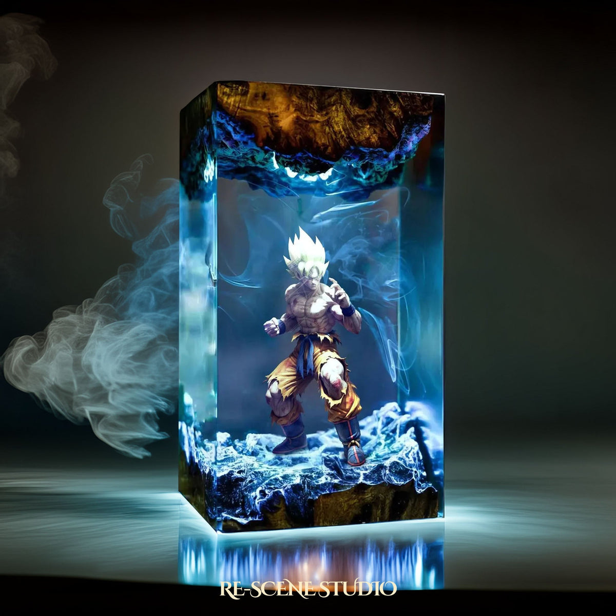 Super Saiyan Goku Resin Lamp