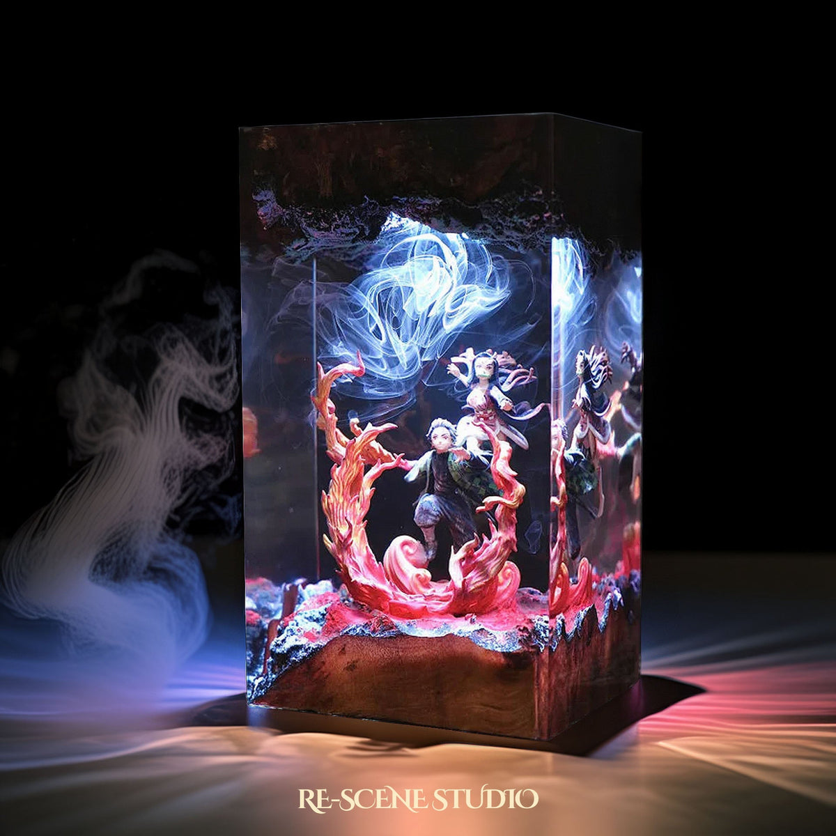 Tanjiro & Nezuko Resin Lamp V1 — view 2