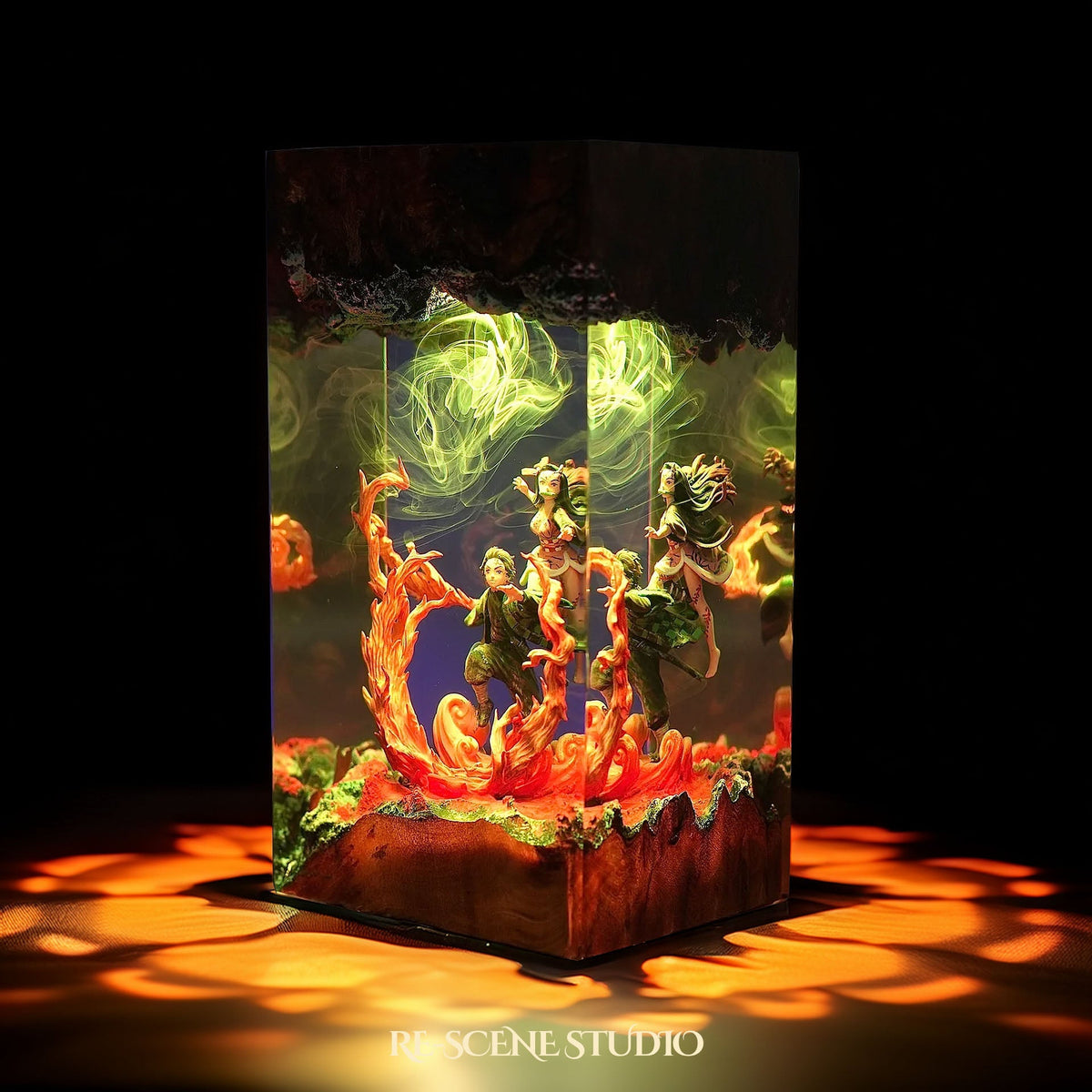 Tanjiro & Nezuko Resin Lamp V1 — view 6