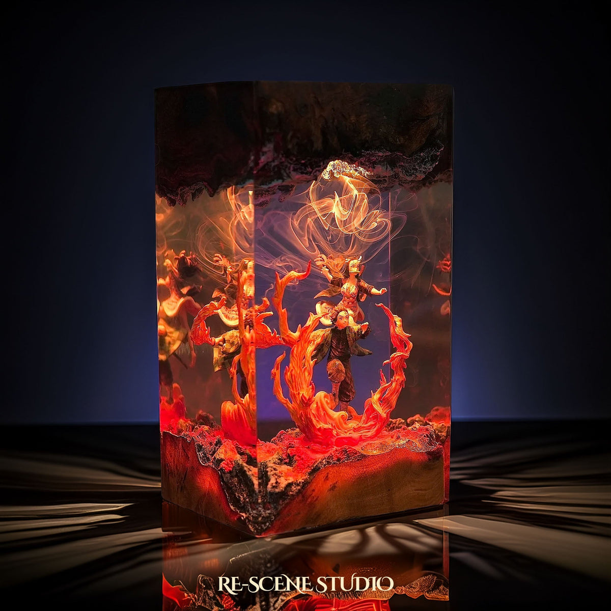 Tanjiro & Nezuko Resin Lamp V1 — view 3