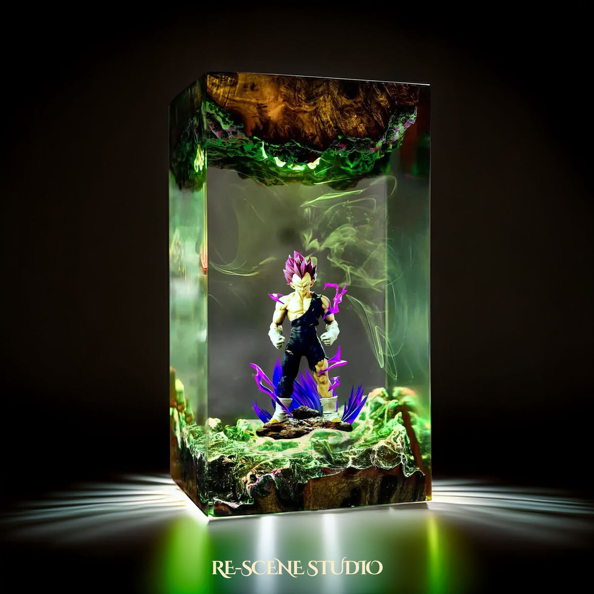 Vegeta Ultra Ego Resin Lamp V1 — view 3
