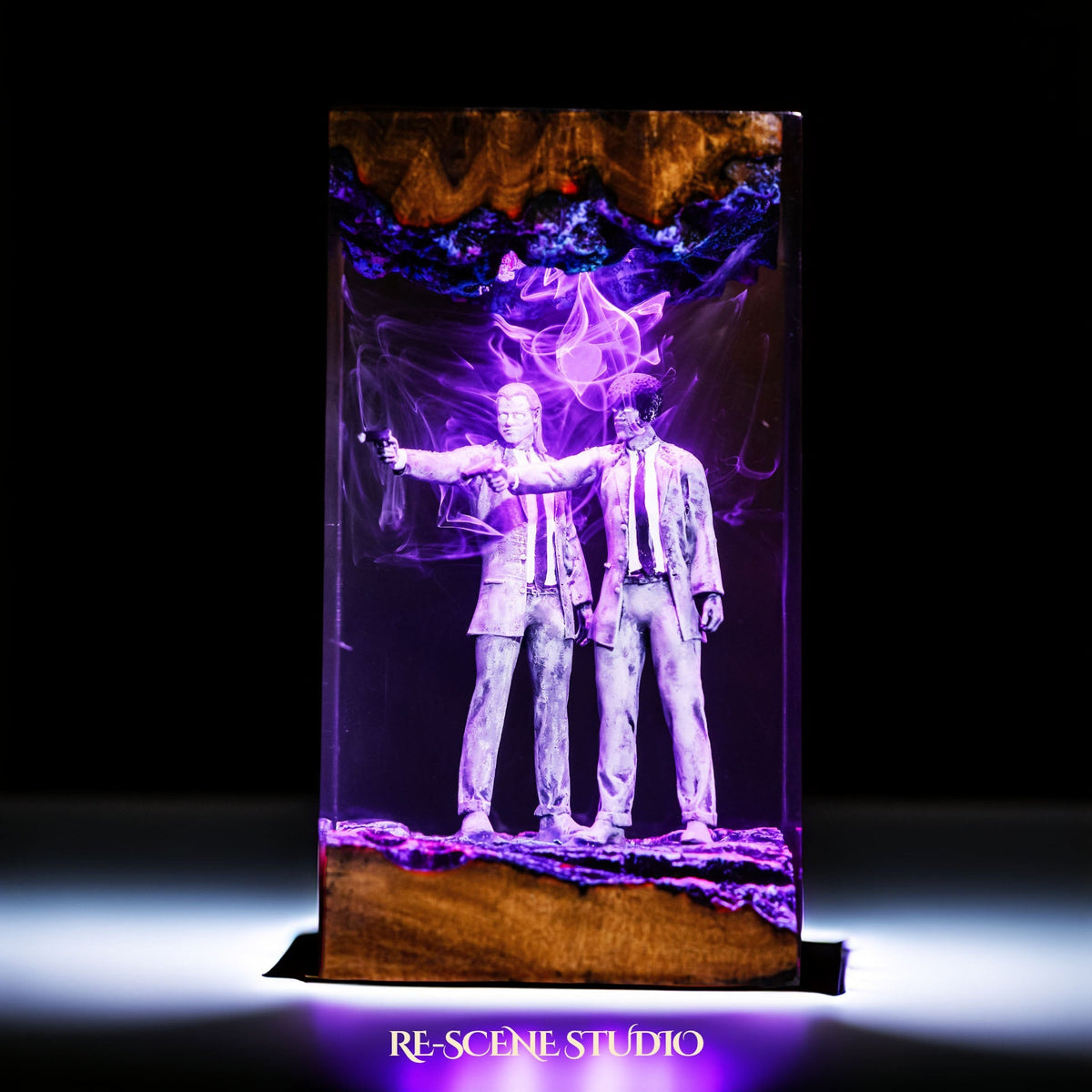 Vincent Vega and Jules Winnfield Resin Lamp — view 3