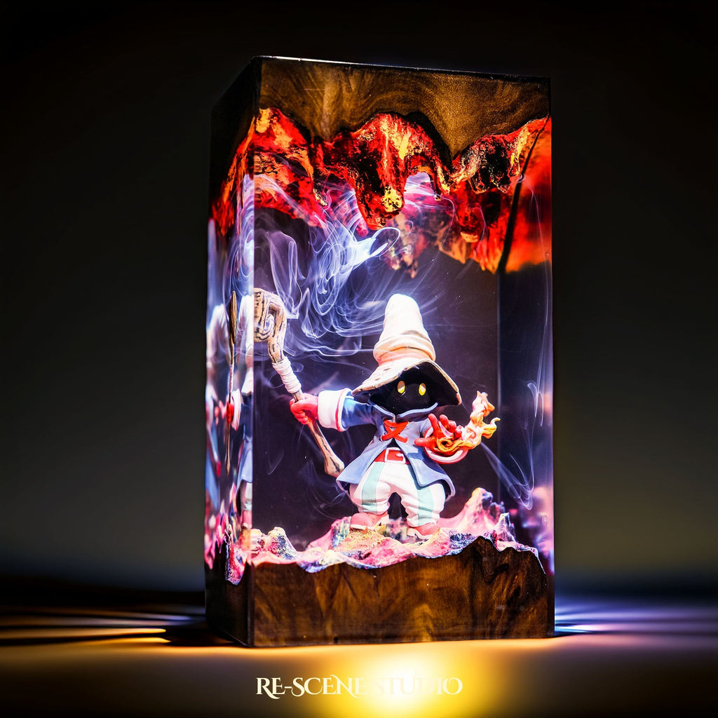 Vivi Ornitier Resin Lamp — view 7