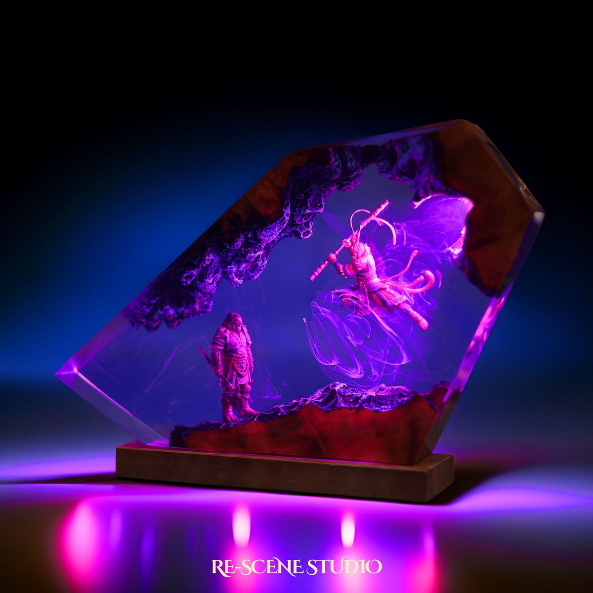 Wukong vs Bull King Resin Lamp — view 6