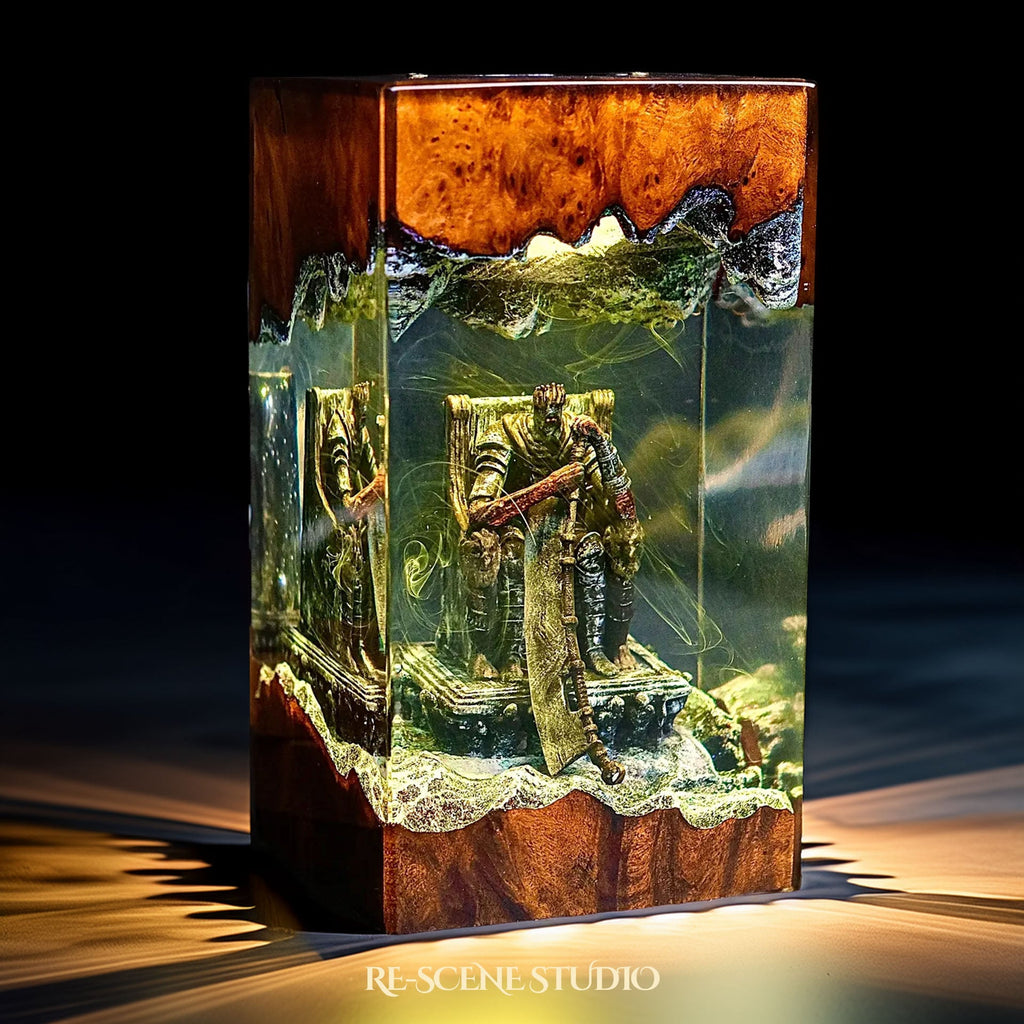 Yhorm the Giant Resin Lamp — view 3