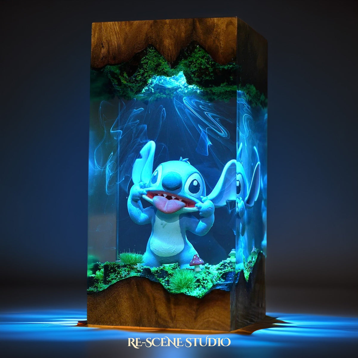 Stitch Resin Lamp V2 — view 7