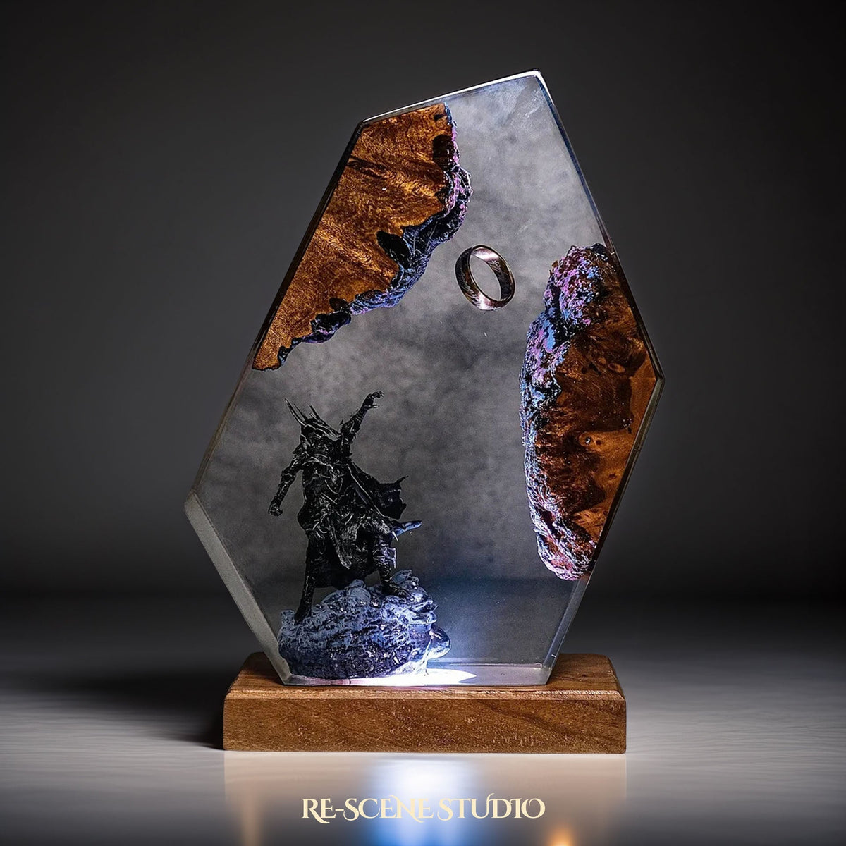 Sauron Hexagon Resin Lamp, The Lord of the Rings — view 3