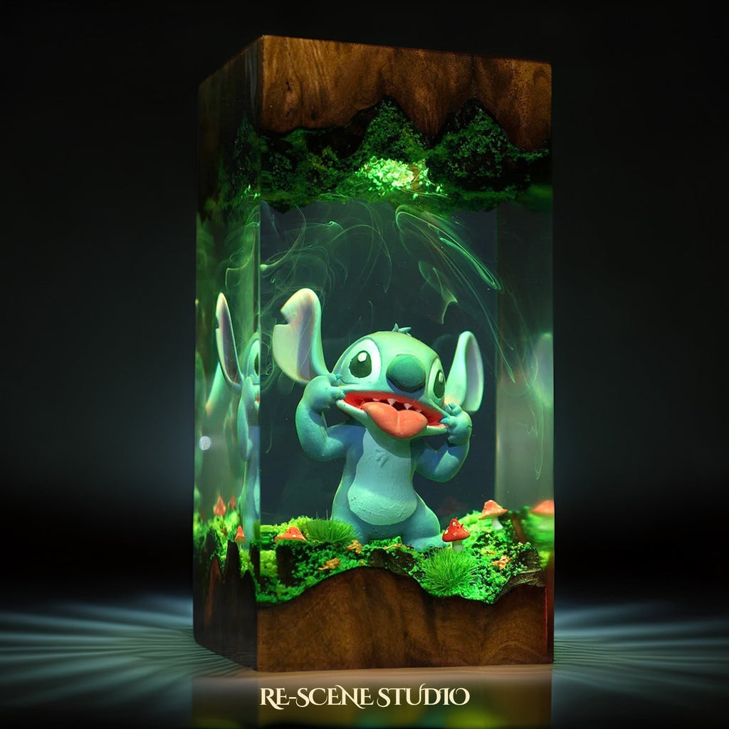 Stitch Resin Lamp V2 — view 3