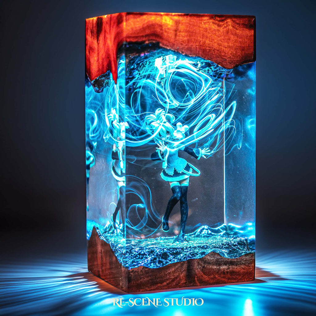 Hatsune Miku Resin Lamp V2 — view 5